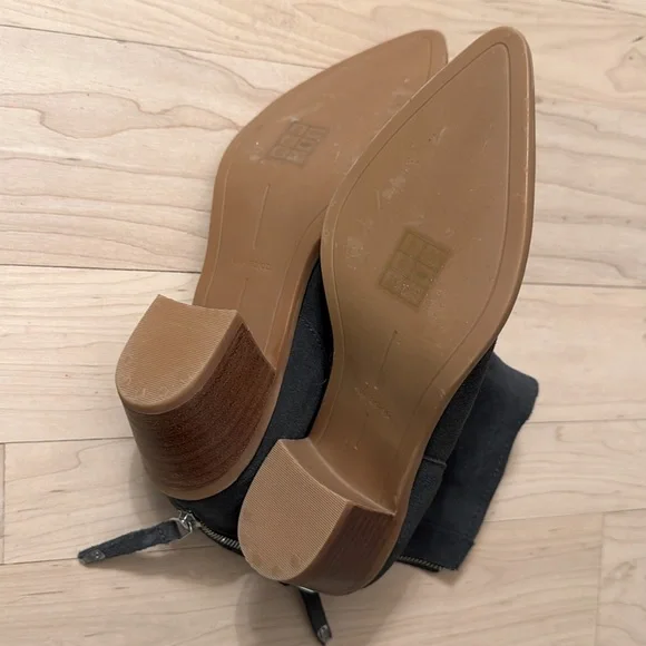 Blue Suede Boots - Like New - Picture 5 of 8